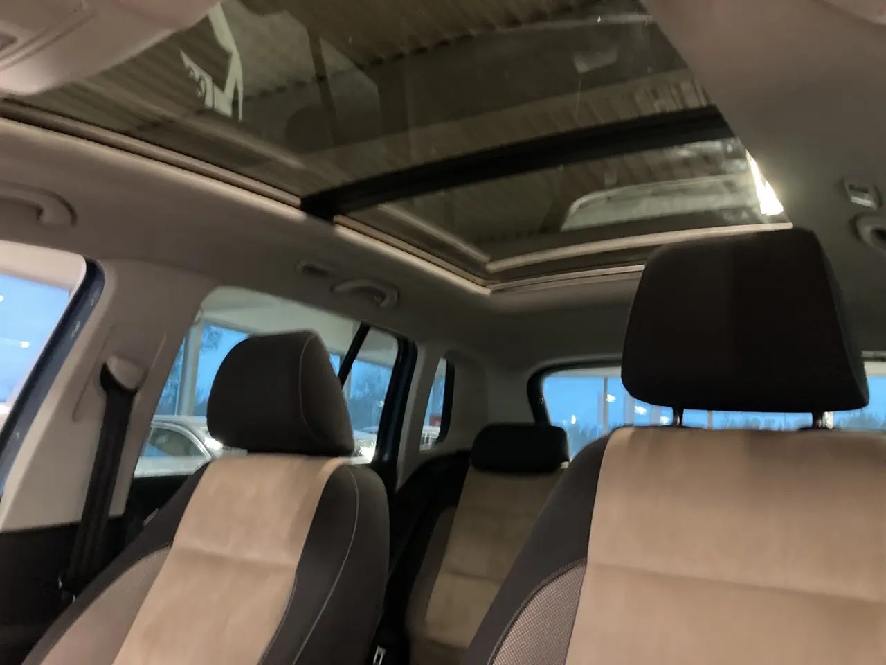 volkswagen-tiguan-20-tdi-dpf-bmt-4motion-dsg-sekventiell