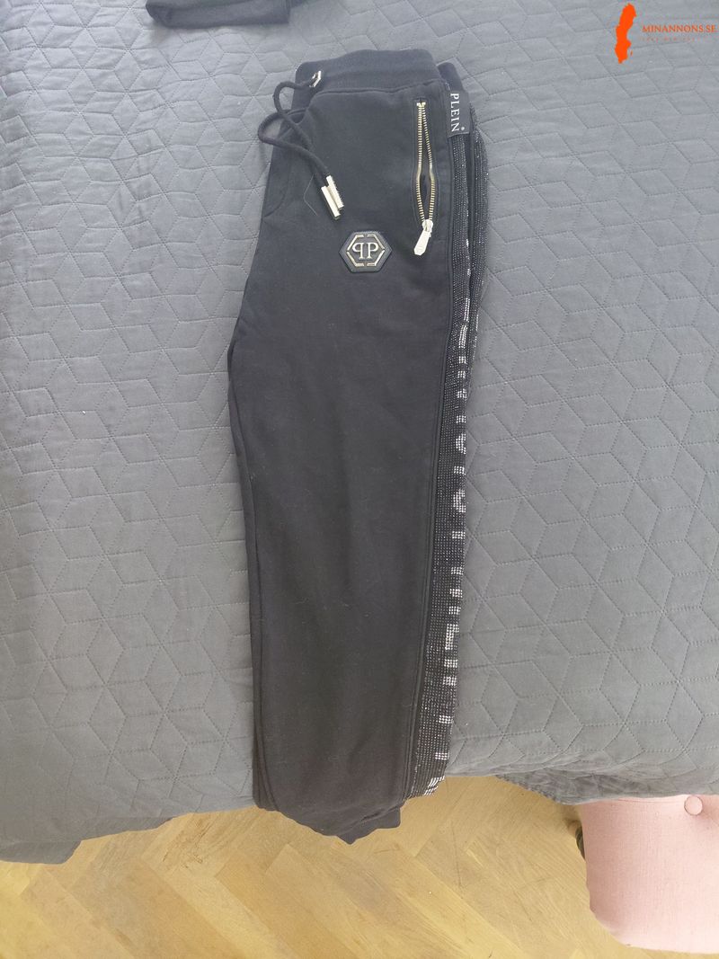 philipp-plein-tracksute