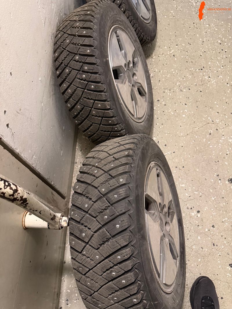 volvo-falgar-med-nya-vinterdack