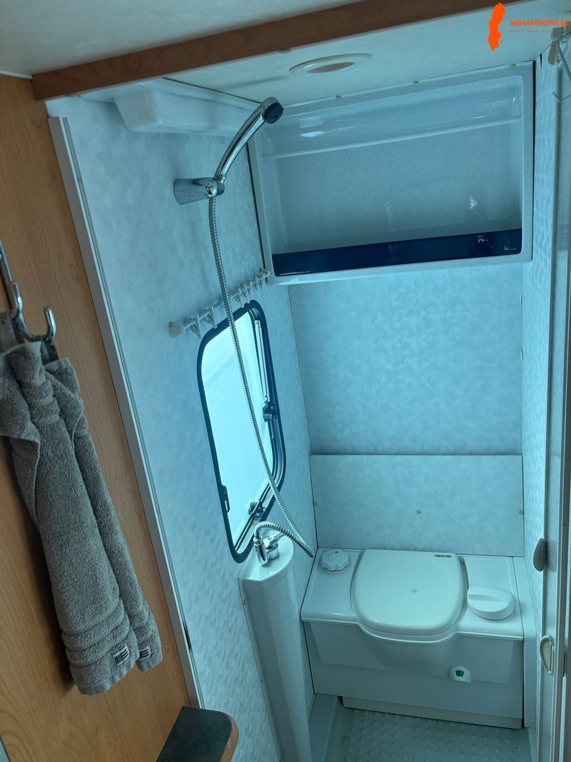 adria-502-unica-up-00