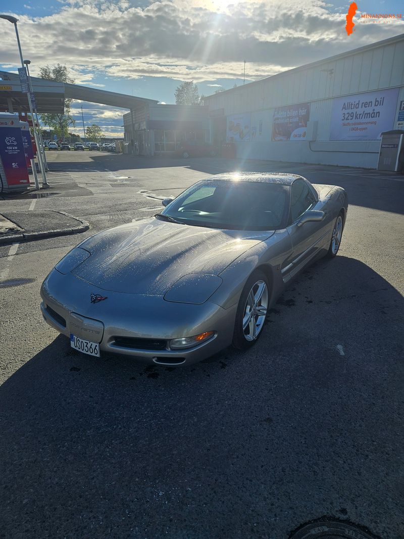 chevrolet-chevrolet-corvette-57-l-v8-rwd