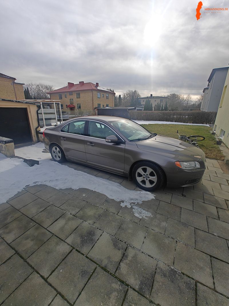 volvo-s80-32-awd