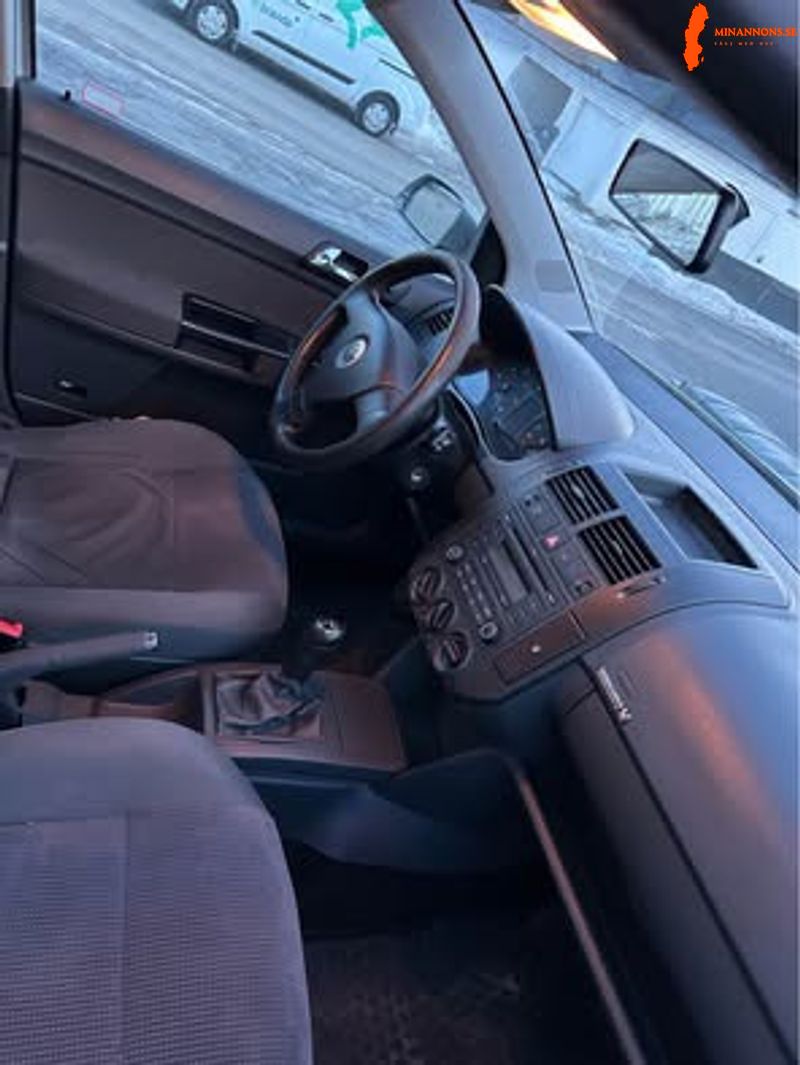 volkswagen-vw-polo-1480-14-16v-fwd