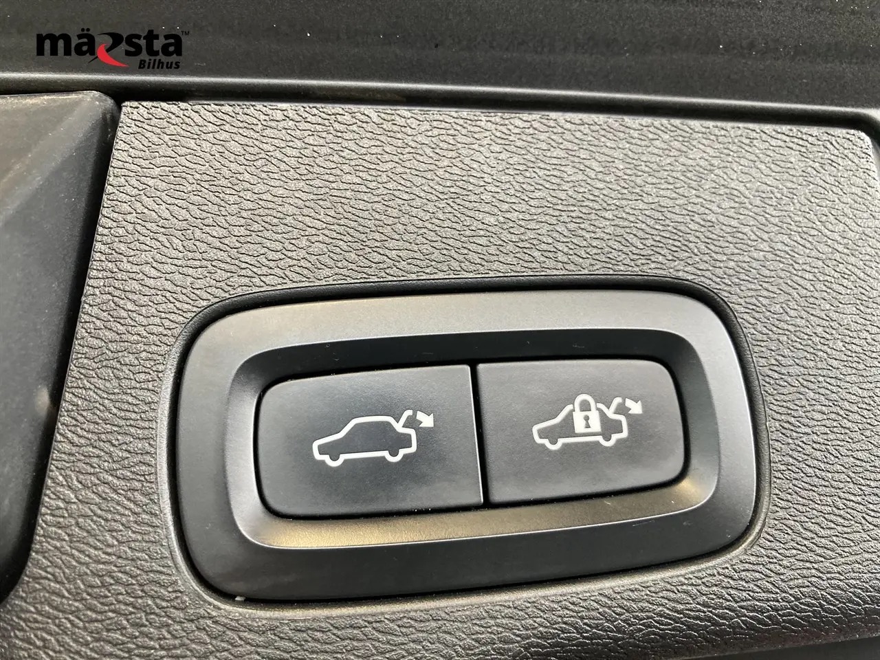 volvo-xc60-b5-awd-geartronic