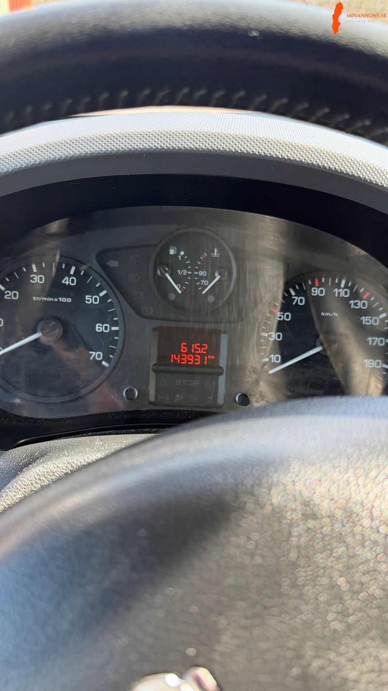 peugeot-partner-van-utokad-last-16-bluehdi-manuell-99hk-2016