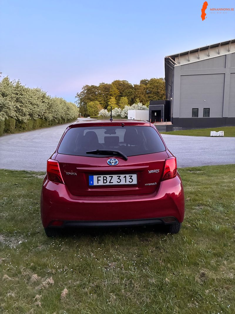 toyota-toyota-yaris-hybrid-15-vvt-i-hybrid-fwd-mhev-b