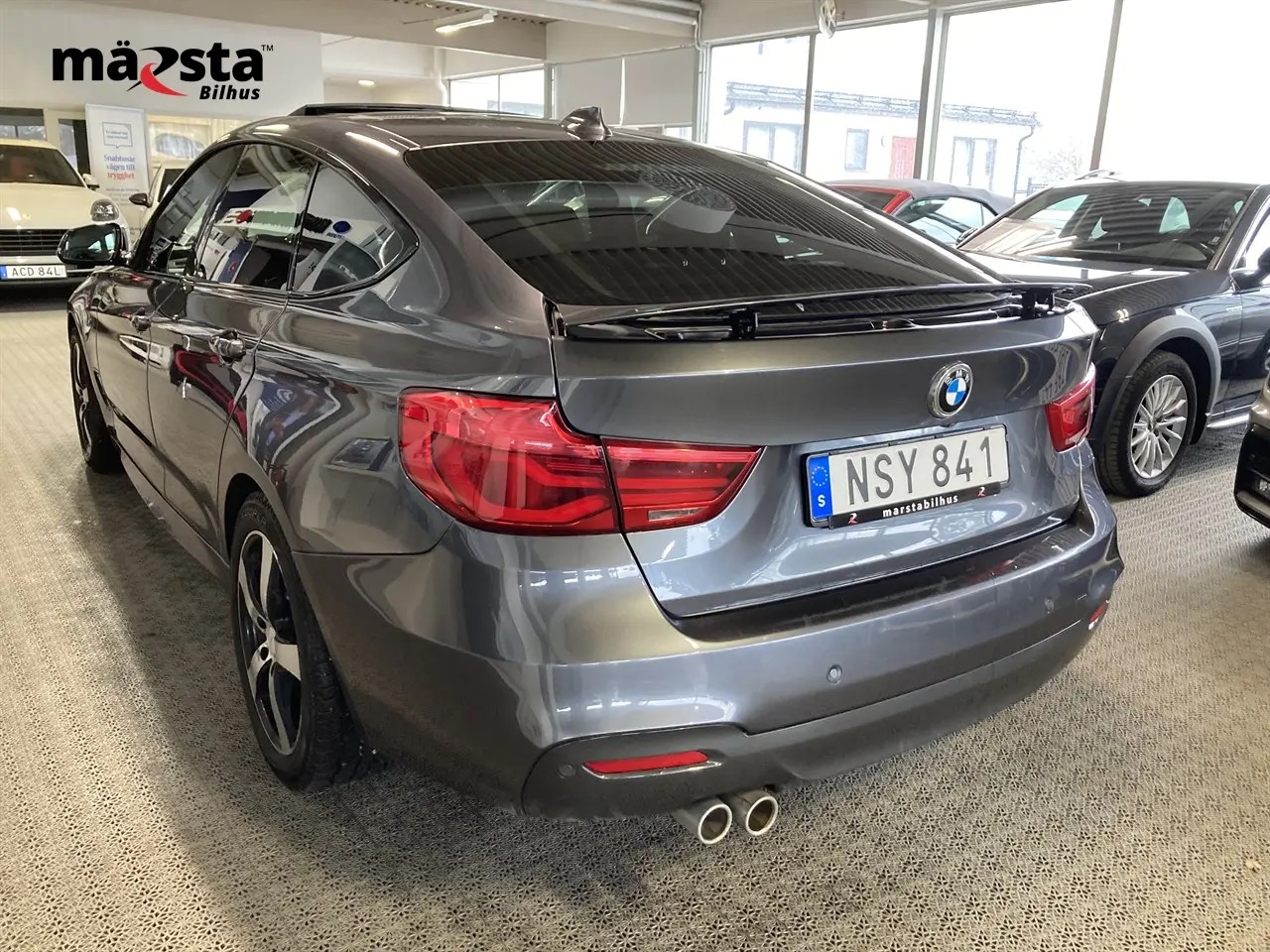 bmw-330i-xdrive-gran-turismo-steptronic
