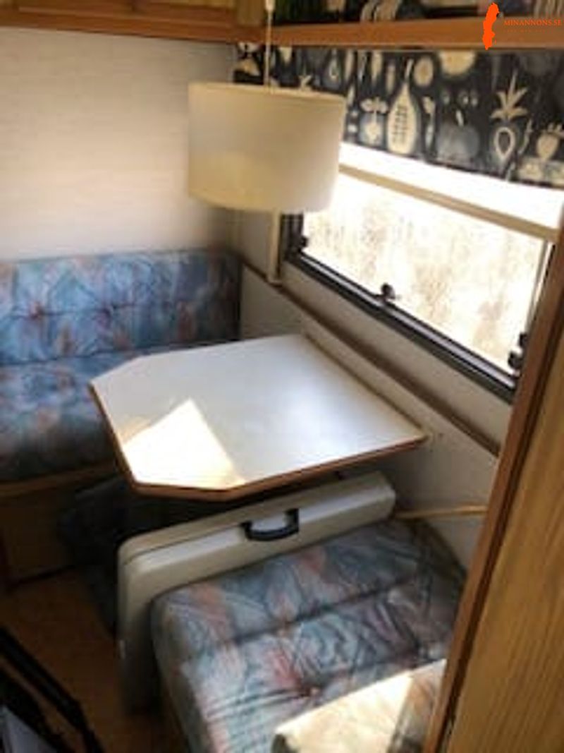 cabby-550-dlx-barnkammarvagn-1989-komplett-campingpaket-besiktigad-till-2028