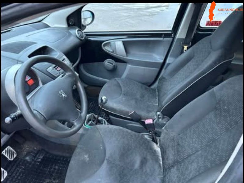 peugeot-107-10-bensin-5d-2010