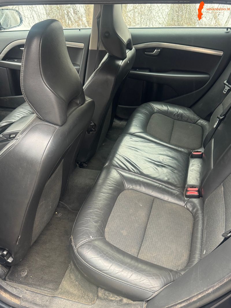 nybesiktad-volvo-v70-16drivee-2011