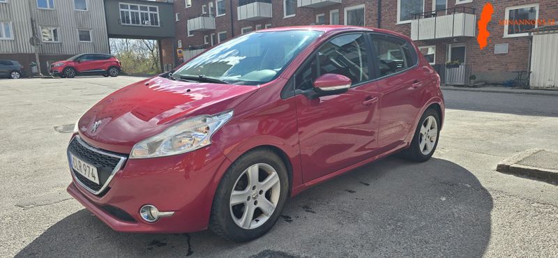 peugeot-208-5-dorrar-12-vti-82-manuell-82hk-2014