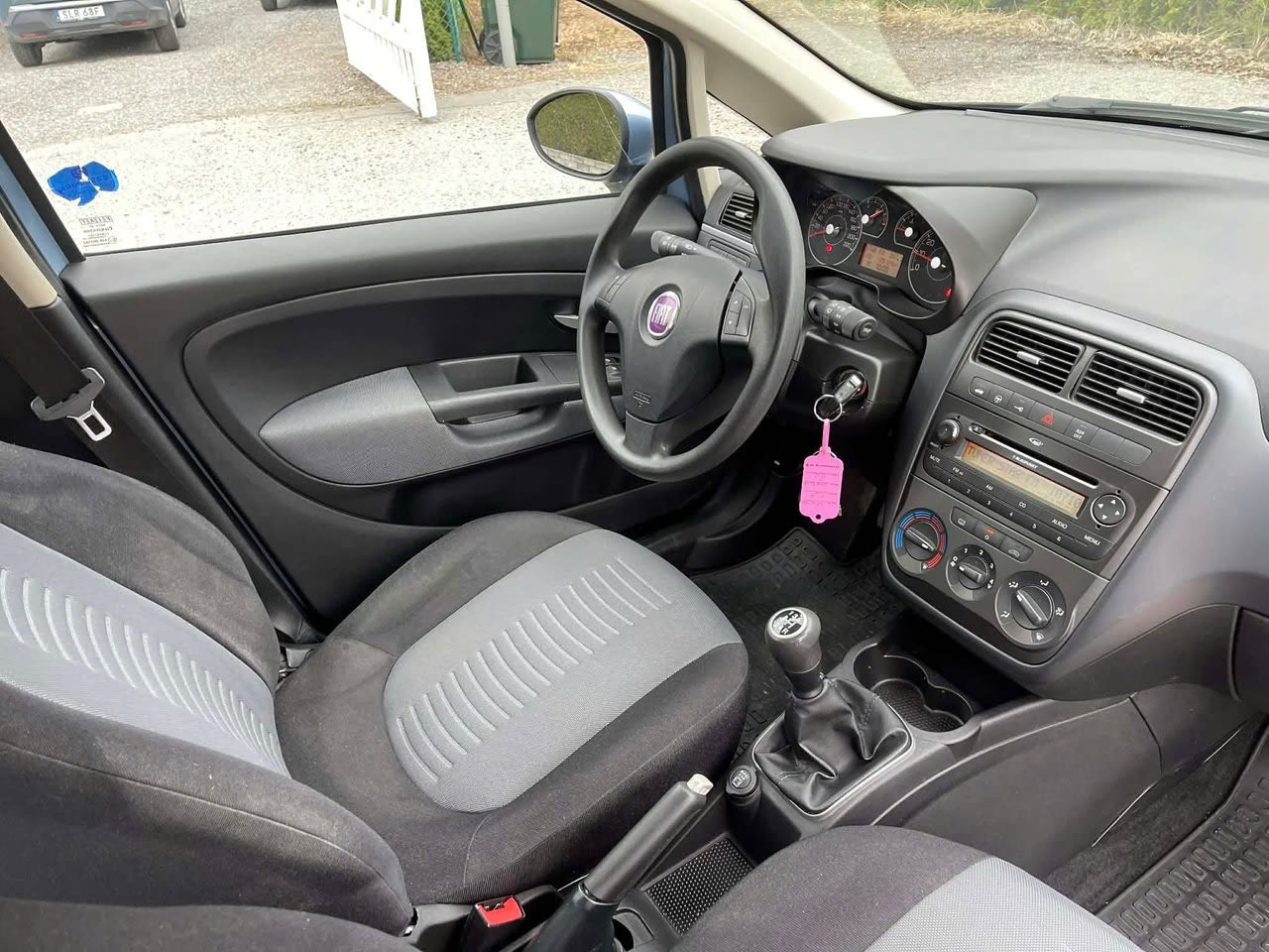 fiat-grande-punto-5-dorrars-13-16v-multijet