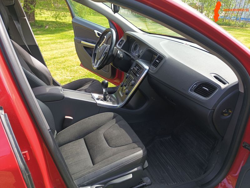 volvo-v60-d3-20-fwd