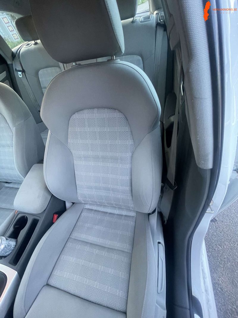 audi-a4-avant-20-tdi-fwd