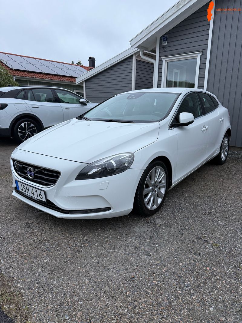 volvo-v40-d2-16-fwd