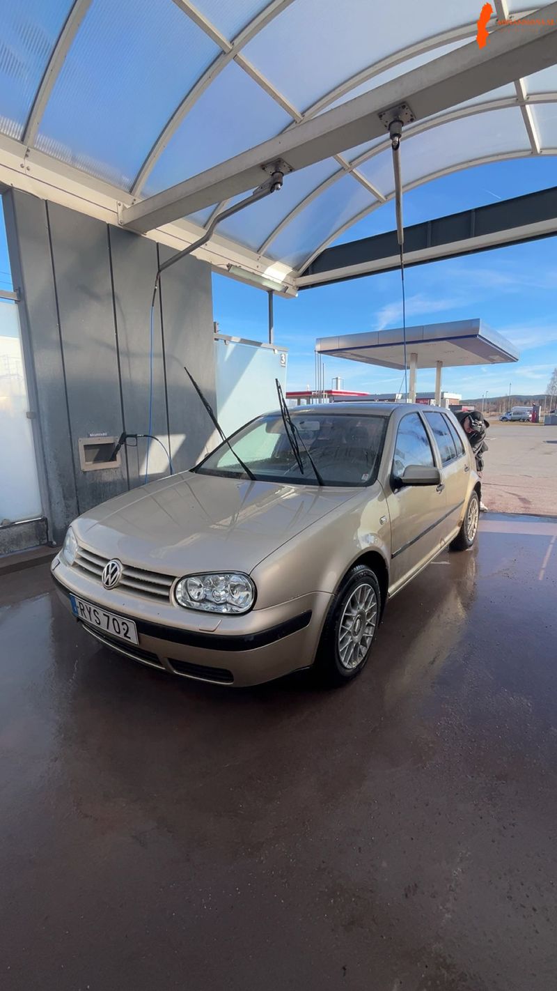 volkswagen-golf-4-16