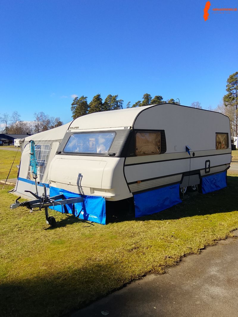 solifer-husvagn-med-fortalt