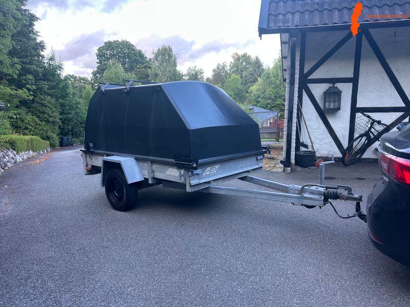 Kåpsläp/Släpvagn