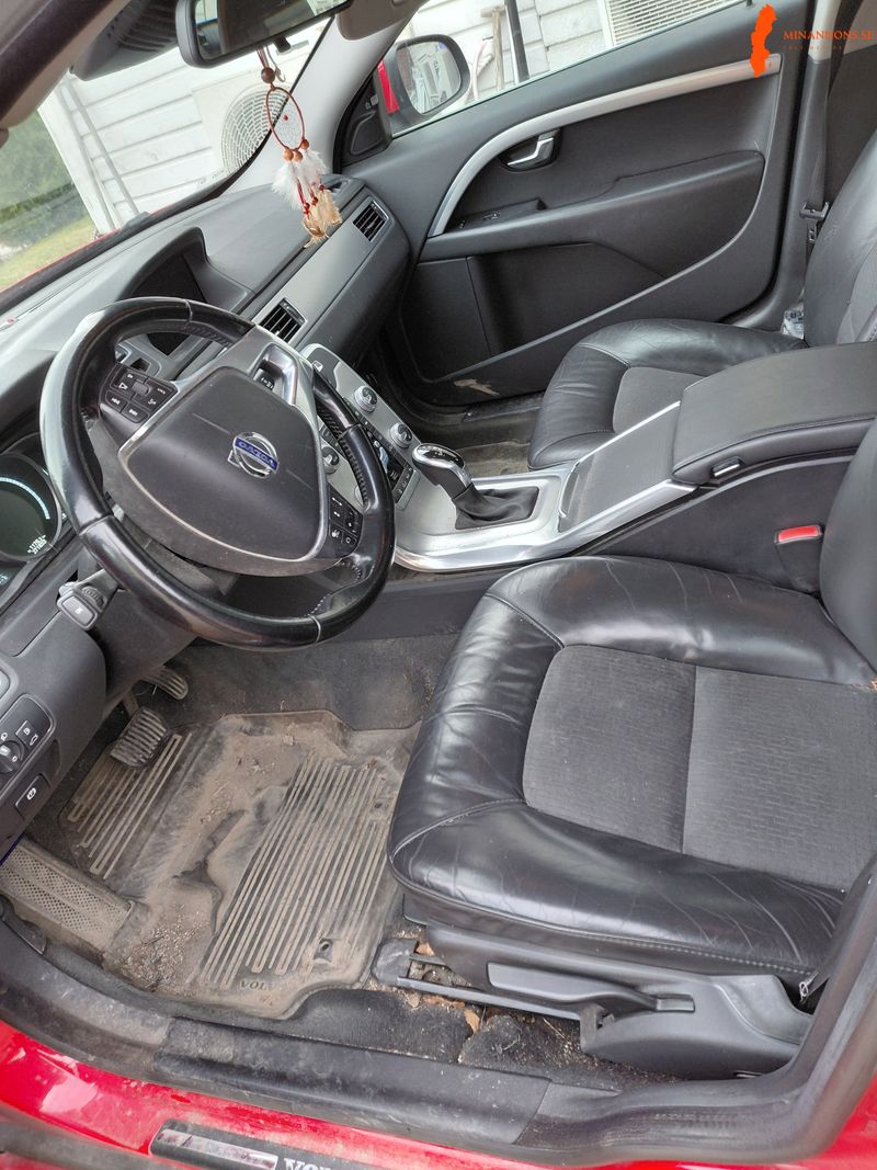 volvo-v70-awd-d4-svenska-diesel-5-an