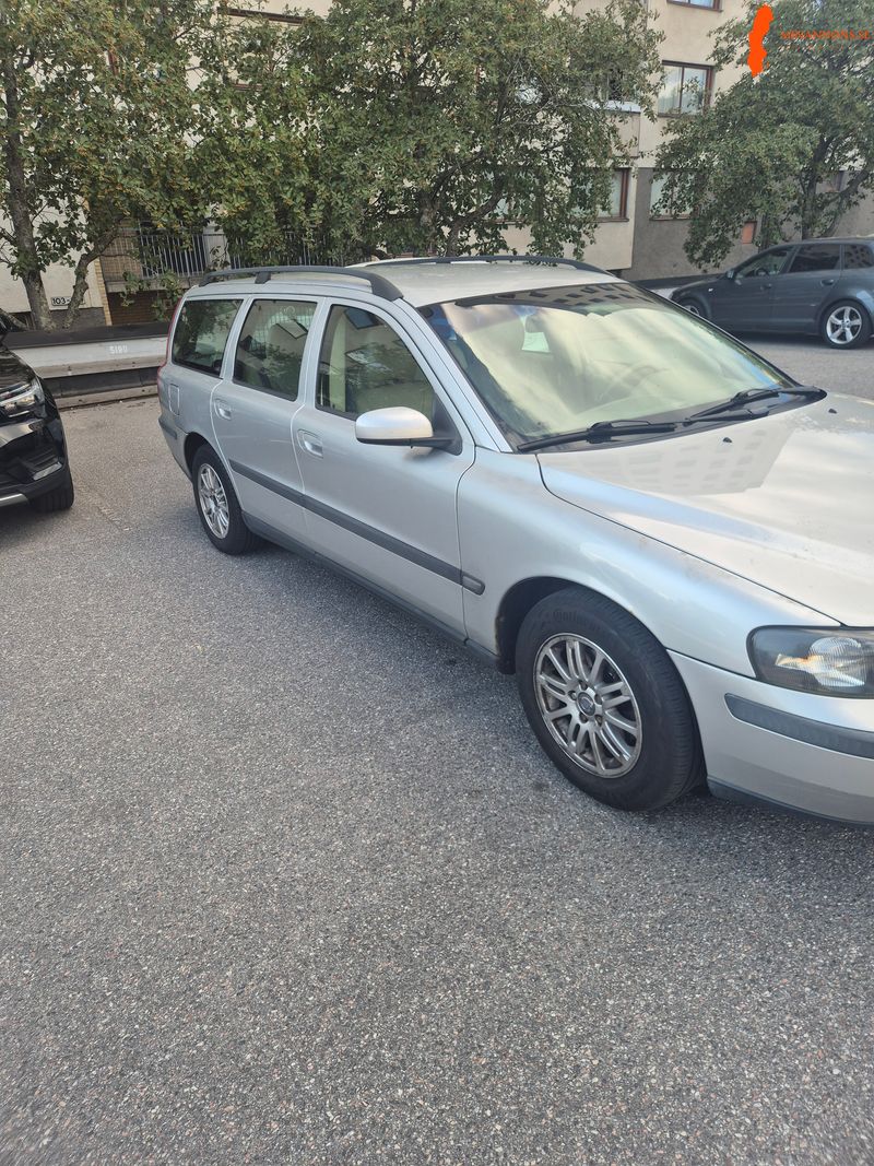 volvo-volvo-s-v70-24-20v-fwd