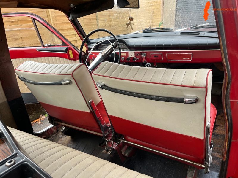 volvo-volvo-p-12206-uvb