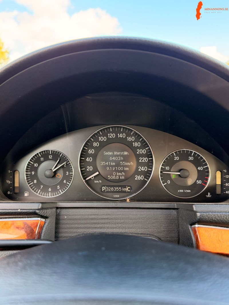 mercedes-benz-mercedes-benz-e-320-cdi-320-cdi-rwd