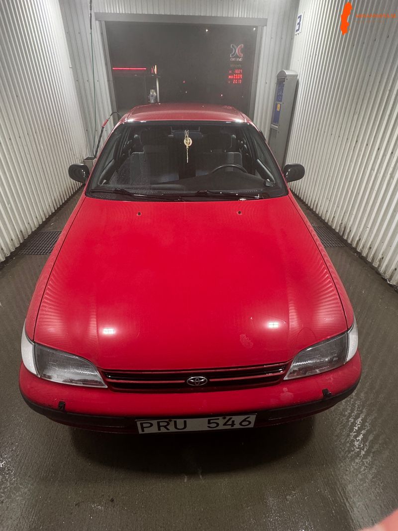 toyota-carina-e-veteran-1992-automat-ingen-ars-skatt