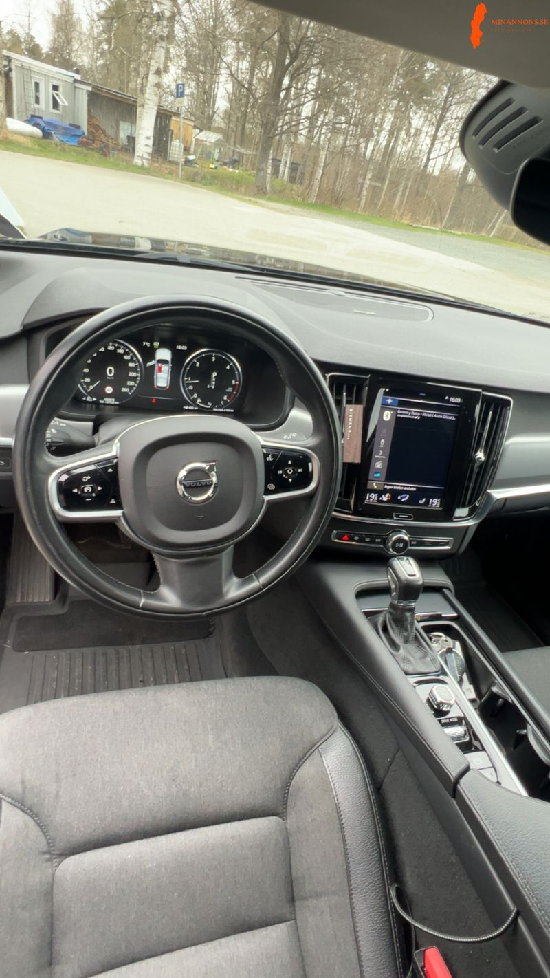 volvo-v90-ii-estate-d4-190hk-2019