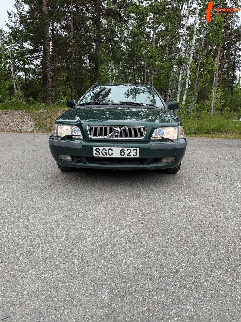 volvo-v40-18-bensin