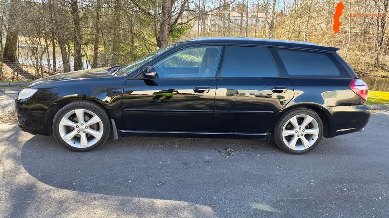 subaru-legacy-25-awd-nyservad