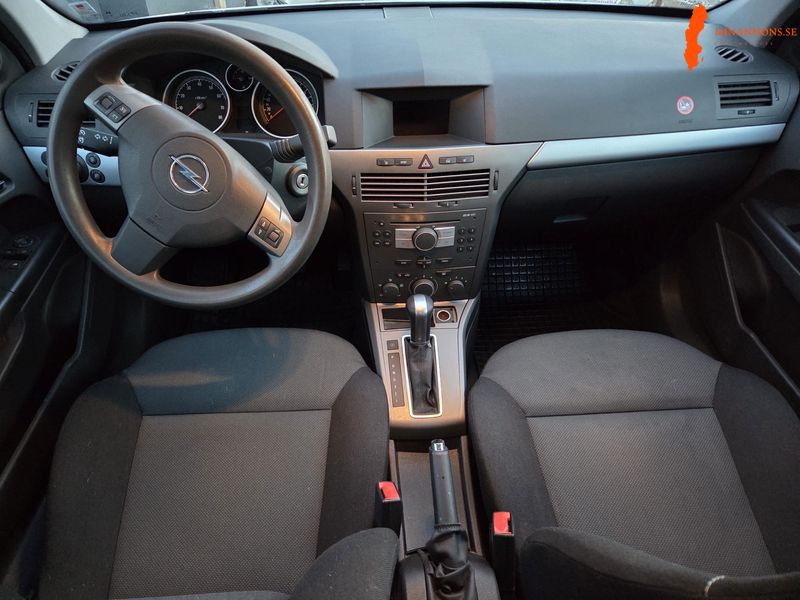 opel-astra-caravan-18-ecotec-automatisk