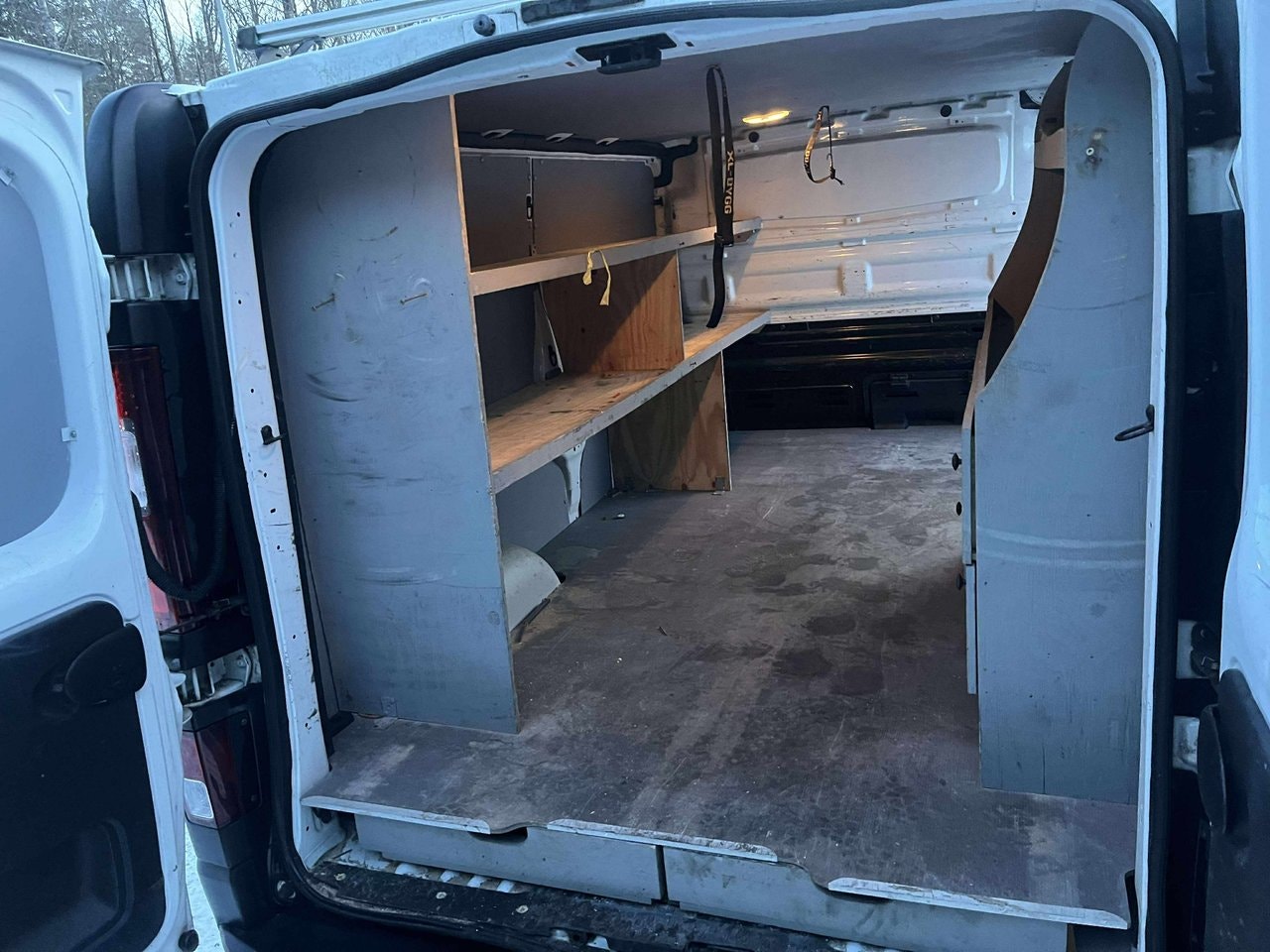 opel-vivaro-skapbil-29t-16-cdti