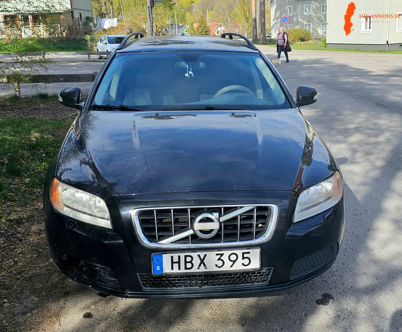 volvo-v70-20f
