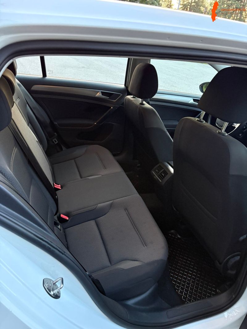 volkswagen-golf-vii-12-tsi-fwd