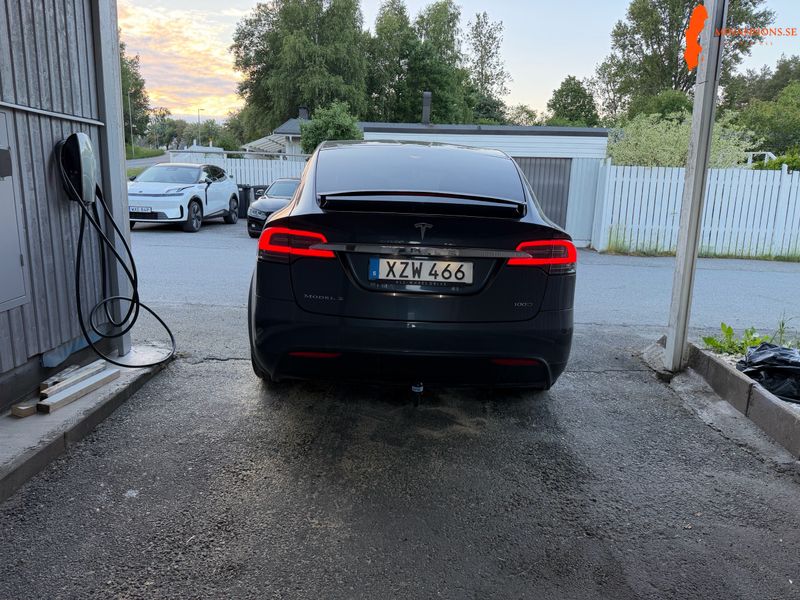 tesla-model-x-100d-awd