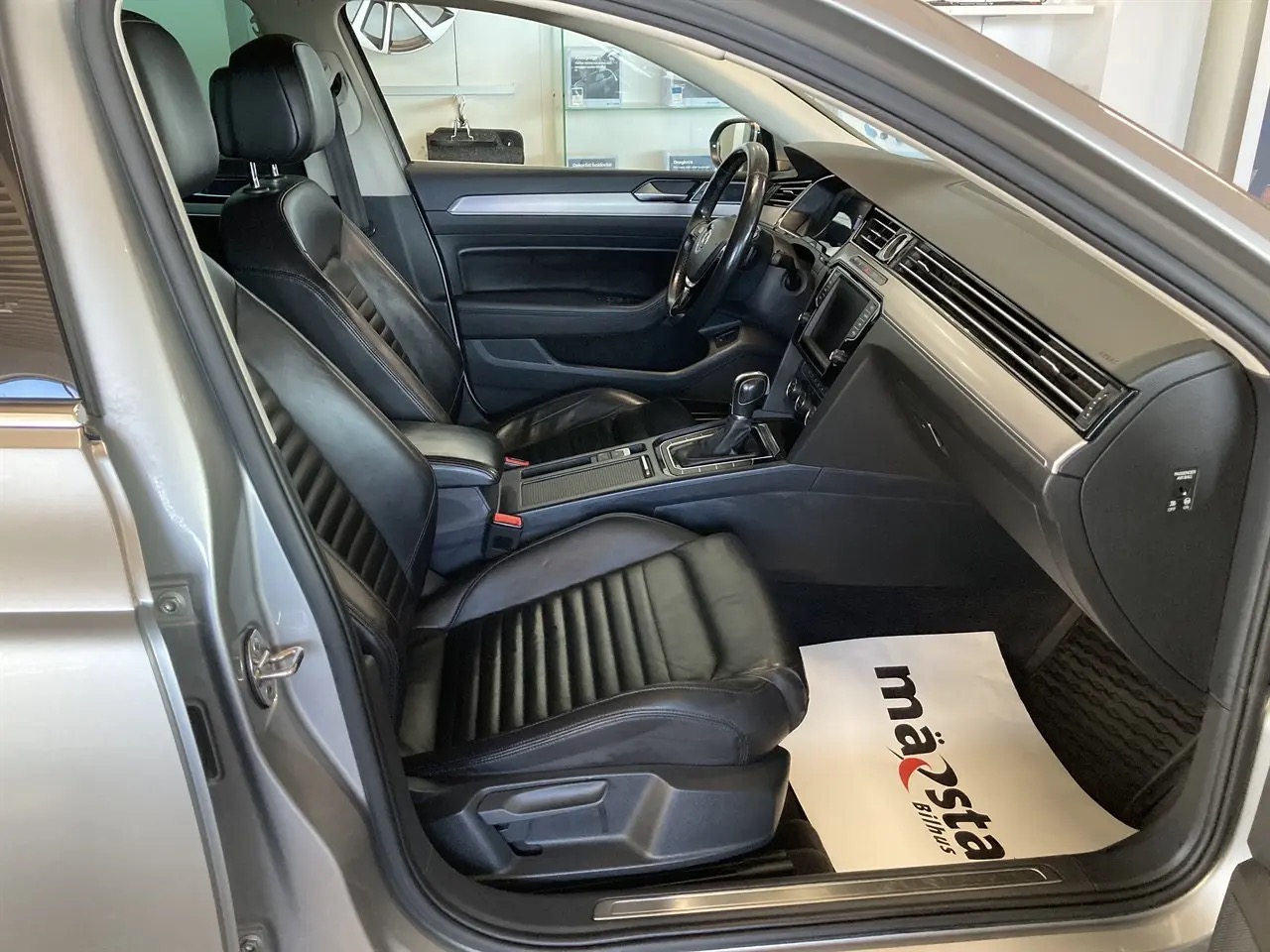 volkswagen-passat-sportscombi-20-tdi-dpf-scr-bmt-4motion-dsg-sekventiell