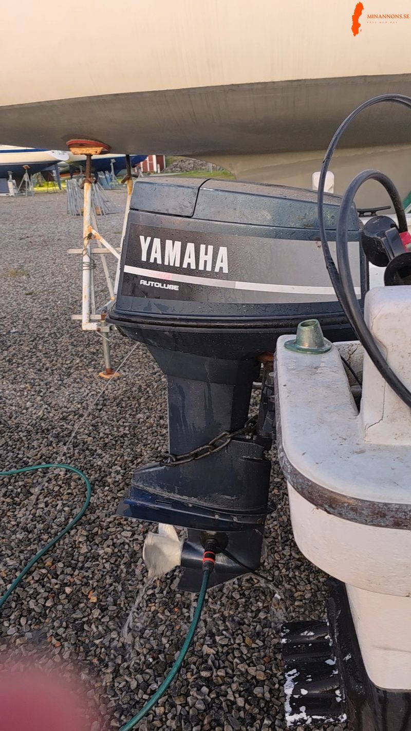 perfekt-fisk-och-utflyktsbat-5m-yamaha-40hk-80-trailer
