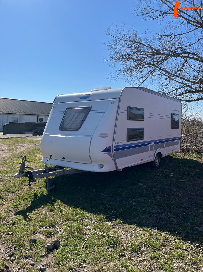 hobby-de-luxe-easy-495-2004