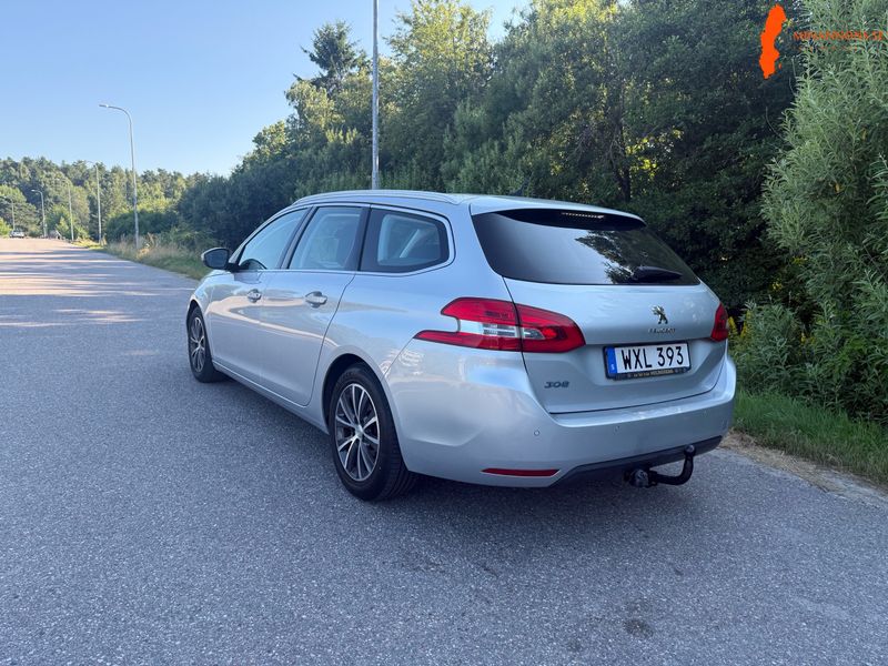 peugeot-308-12t-sw-panorama