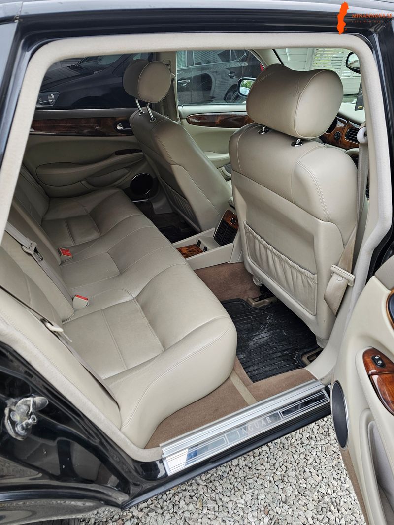 jaguar-jaguar-xjr