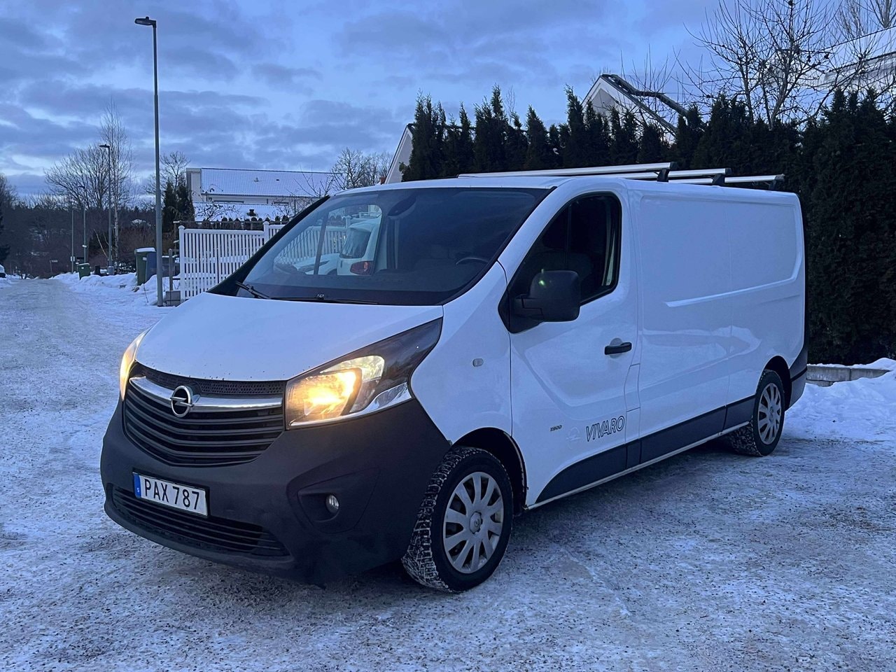 opel-vivaro-skapbil-29t-16-cdti