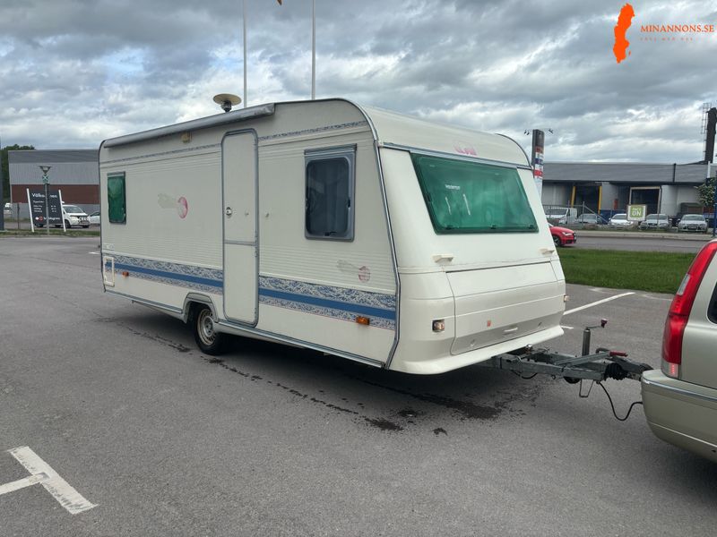adria-uncia-b-502up-nybesiktigad1999fortaltmarkisdusch