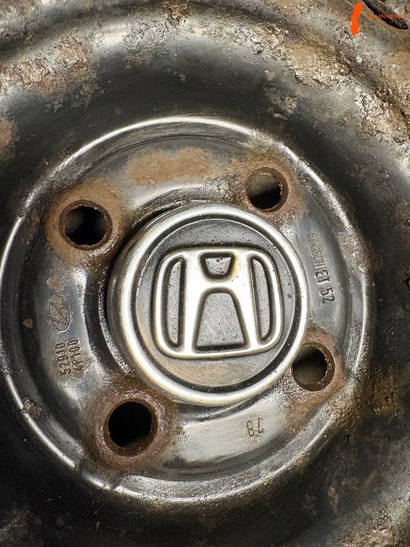 honda-vinterdack-med-plat