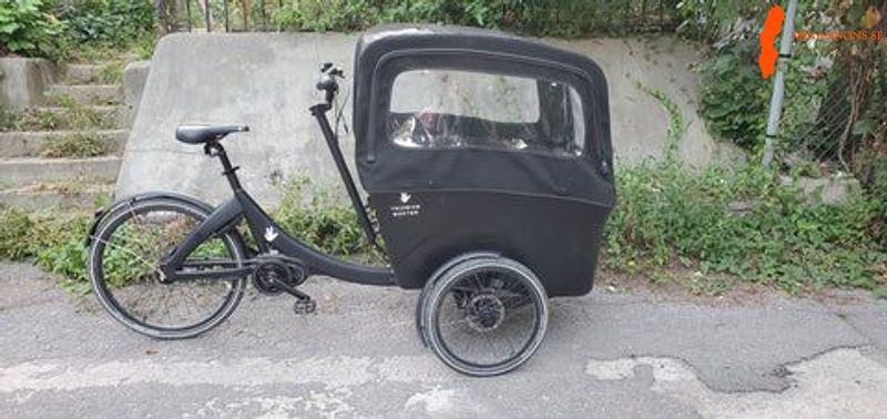 ladcyckel-triobike-med-mittmotor