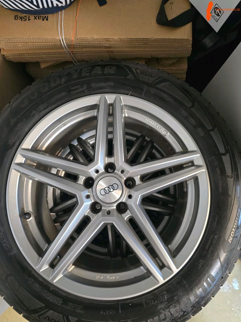 fina-18-vinterhjul-goodyear-ultragrip-23560-r18-5x112