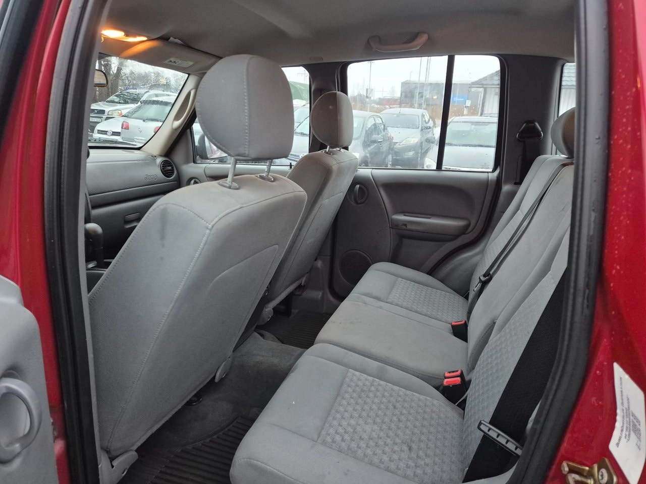 jeep-cherokee-28-crd-4wd-automatisk-163hk-2006