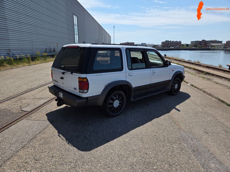 ford-ford-explorer