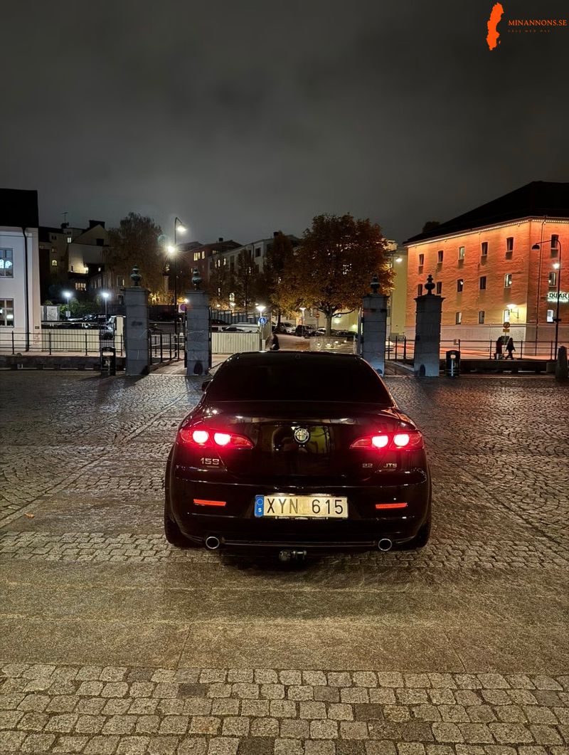 alfa-romeo-159-ny-servad-skattad-och-besiktad-13800-km