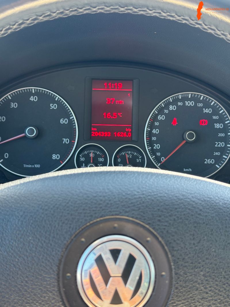 volkswagen-vw-golf-tsi-140-v-14-16v-tsi
