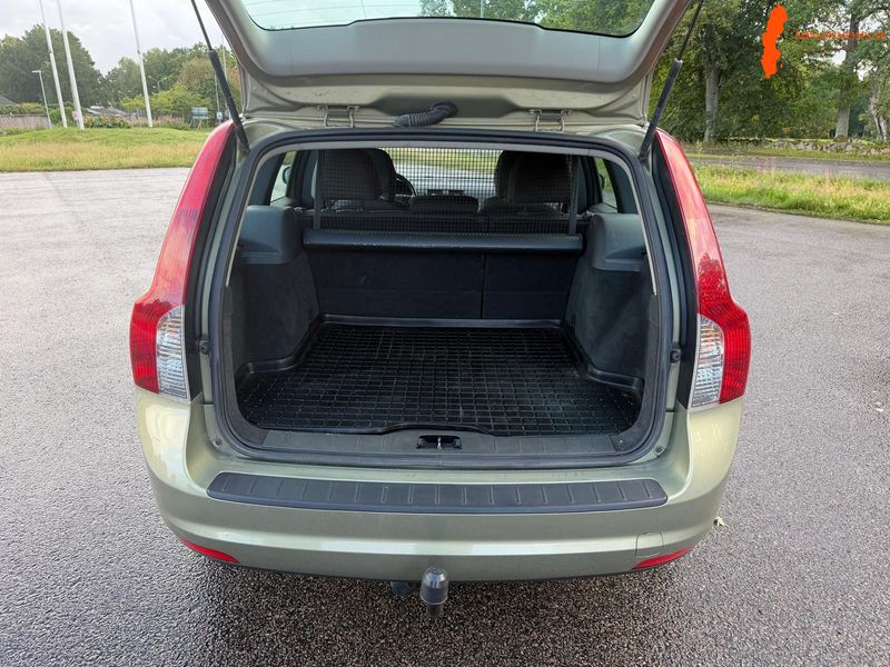 volvo-volvo-m-v50-18-f-fwd-e85